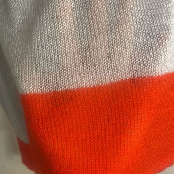 NWOT Rubbish J. Rotten Grey Red Acrylic Crewneck Pullover Unisex Sweater - Picture 4 of 10